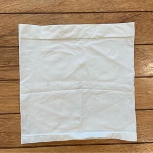Maternity belly band to hold up pants -Bella band size 1 by ingrid and isabel